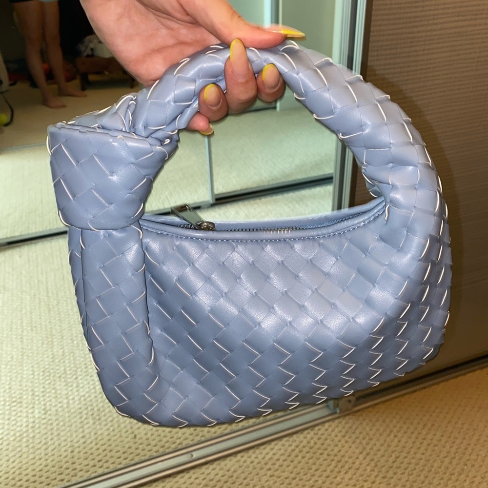 Purse - Picture 2 of 2
